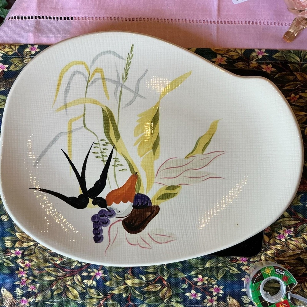 Red Wing Capistrano Bird Swallow Swift 13' Oval Serving Platter